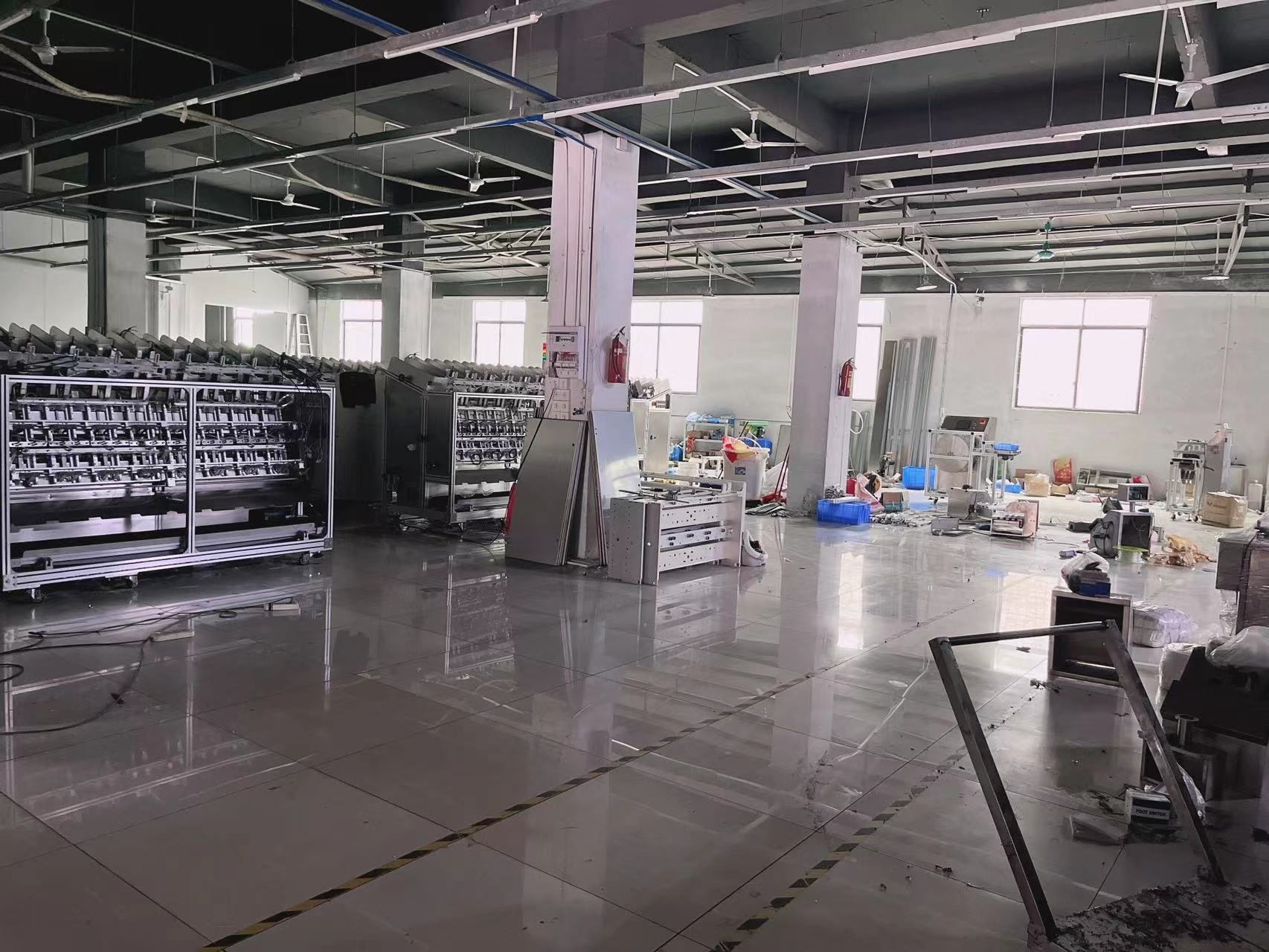 Guangzhou Weidong Trade Co., Ltd. fabriek productielijn