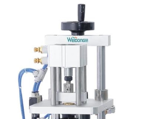 Tafelblad Parfumfles Capping Machine