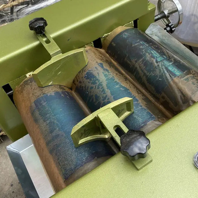 SUS304L 1000 kg/u droogt Poeder het Mengen zich de Molenmachine van Machine Efficiënte Drie Broodje