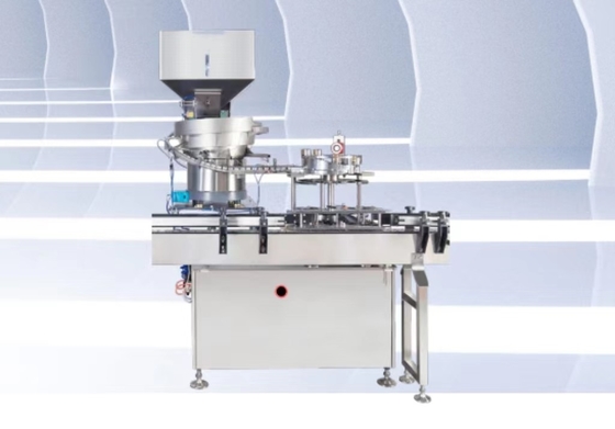 Automatische vulmachine van roestvrij staal 20-700 ml Aanpasbaar 40-70 flessen / min